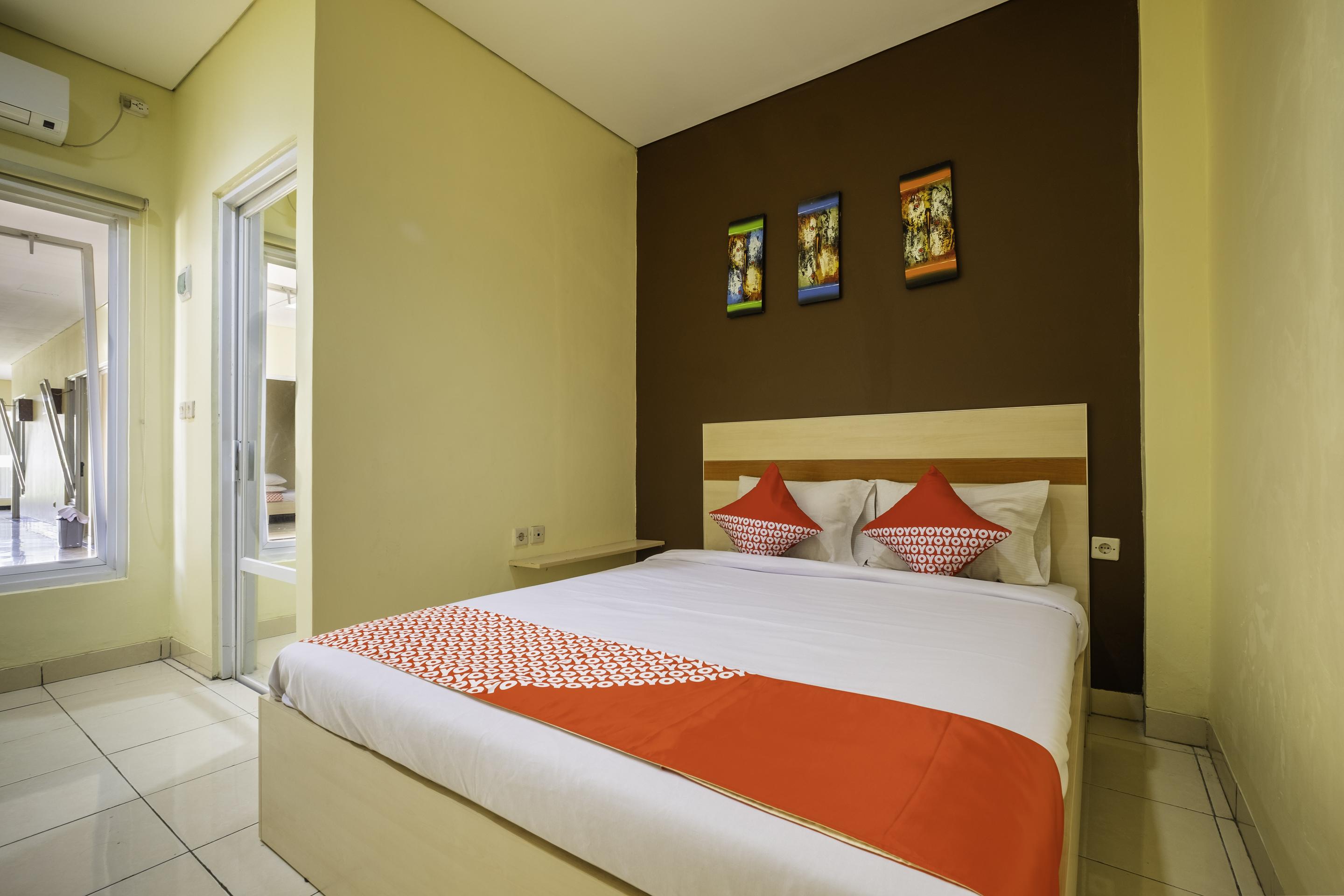 Oyo 2947 Cluster Harris Home Stay & Kos Cimindi Buitenkant foto