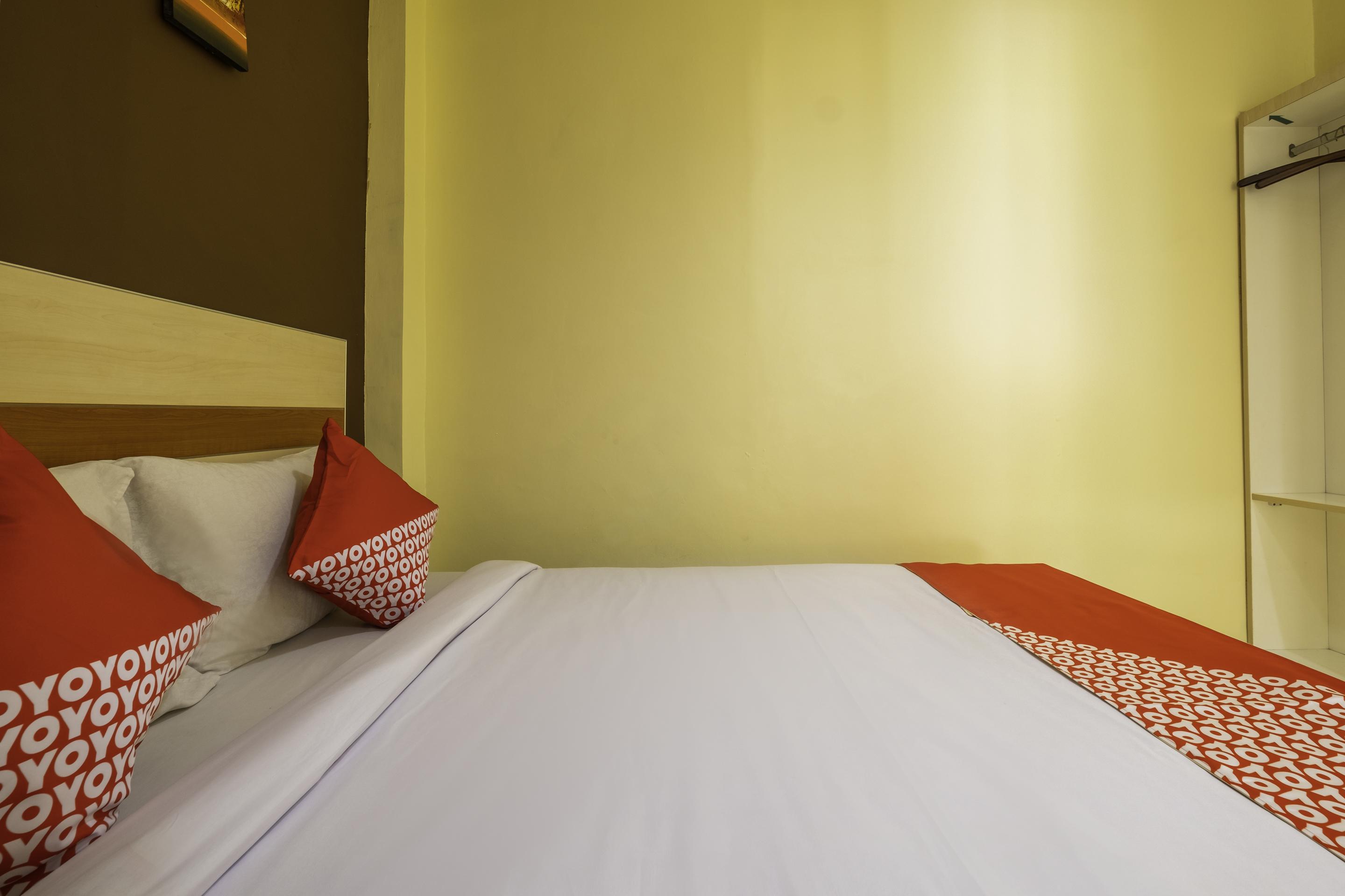 Oyo 2947 Cluster Harris Home Stay & Kos Cimindi Buitenkant foto