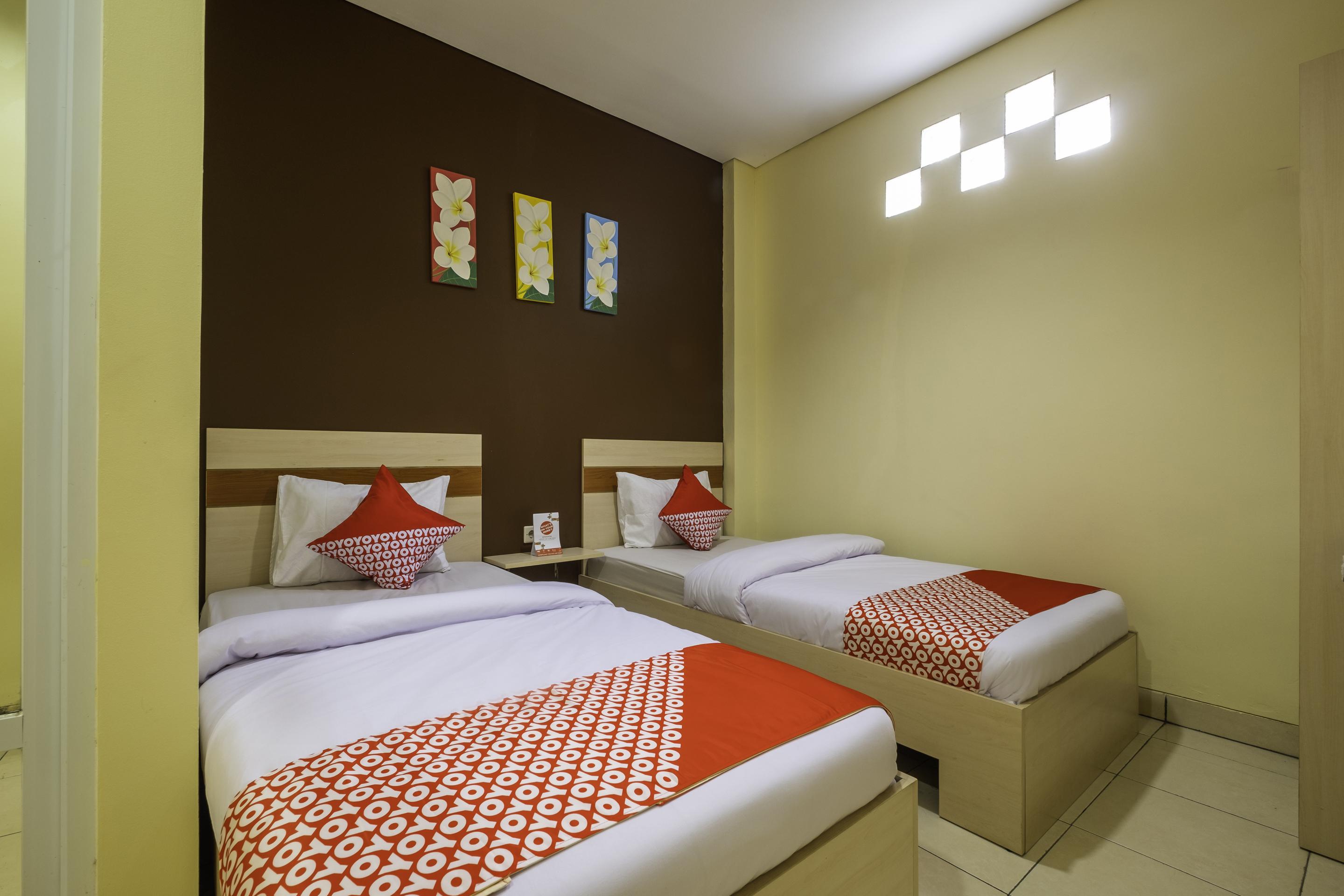 Oyo 2947 Cluster Harris Home Stay & Kos Cimindi Buitenkant foto