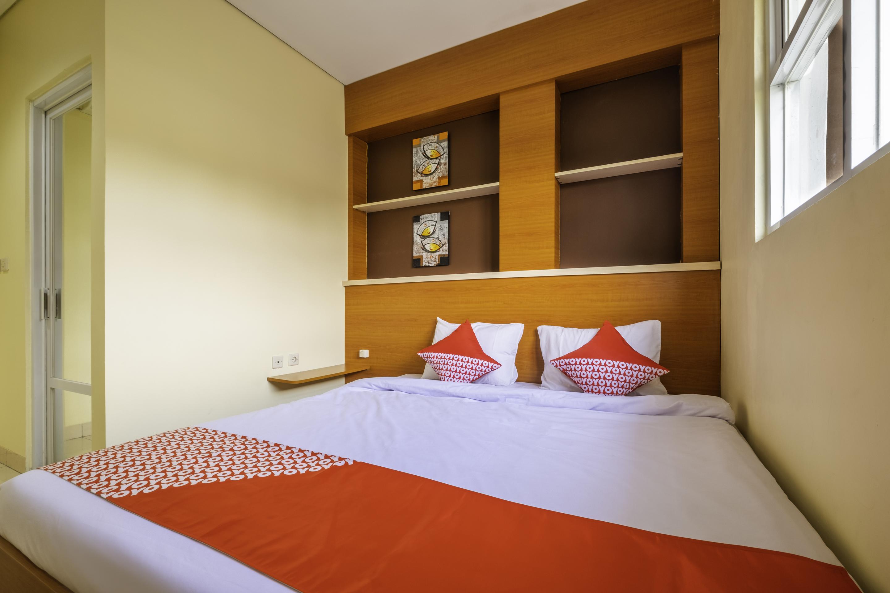 Oyo 2947 Cluster Harris Home Stay & Kos Cimindi Buitenkant foto
