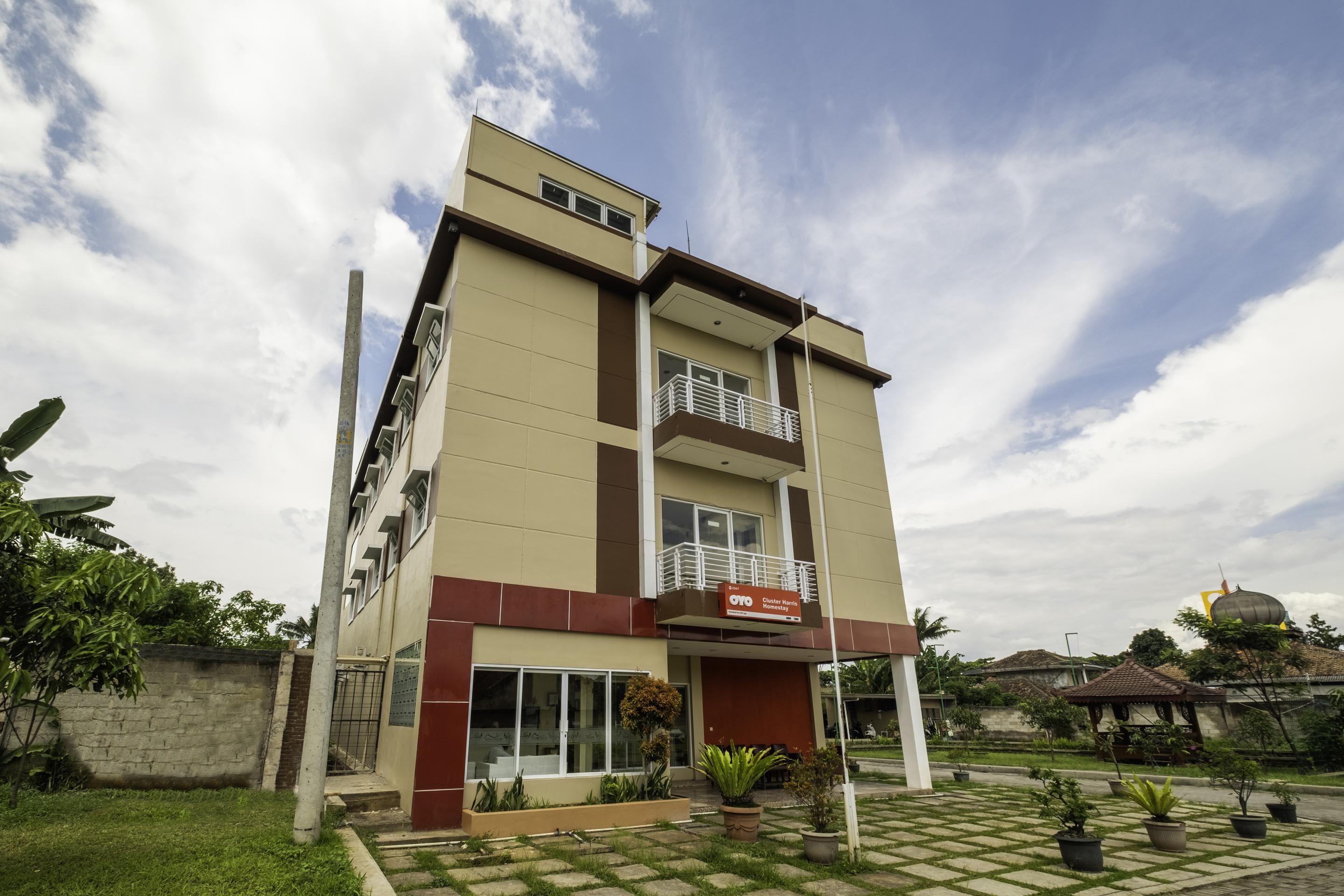 Oyo 2947 Cluster Harris Home Stay & Kos Cimindi Buitenkant foto