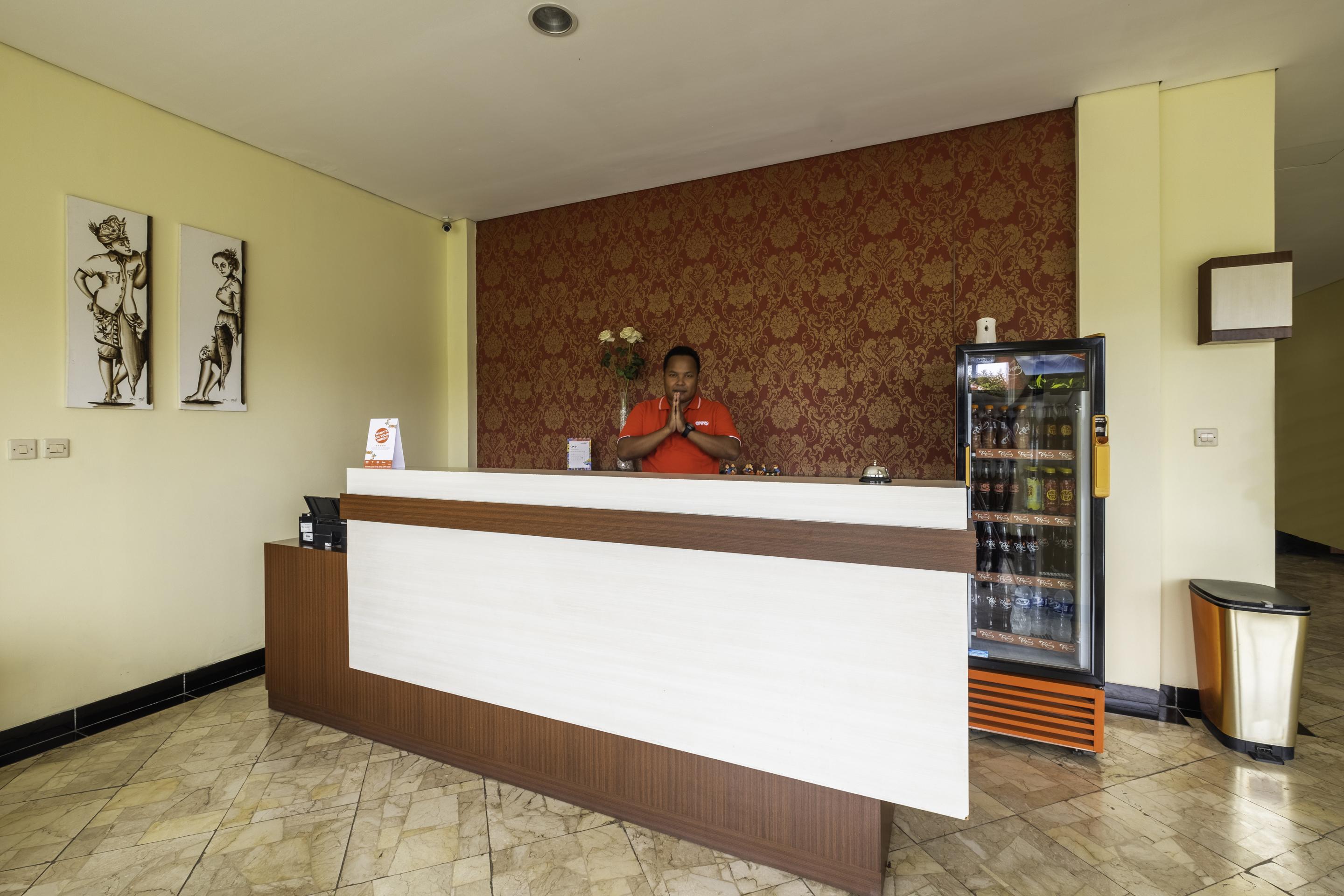 Oyo 2947 Cluster Harris Home Stay & Kos Cimindi Buitenkant foto